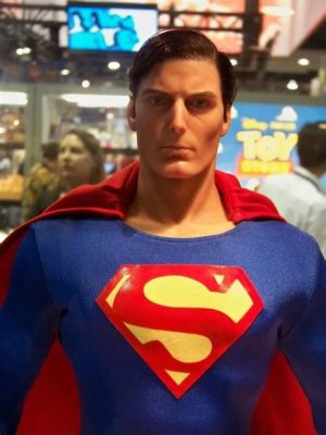 Superman! Anh hùng với sức mạnh phi thường và tình yêu bất diệt?